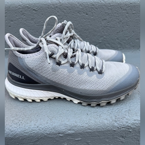 Merrell Hiking Shoes Sz 8 Women’s waterproof - Picture 1 of 10